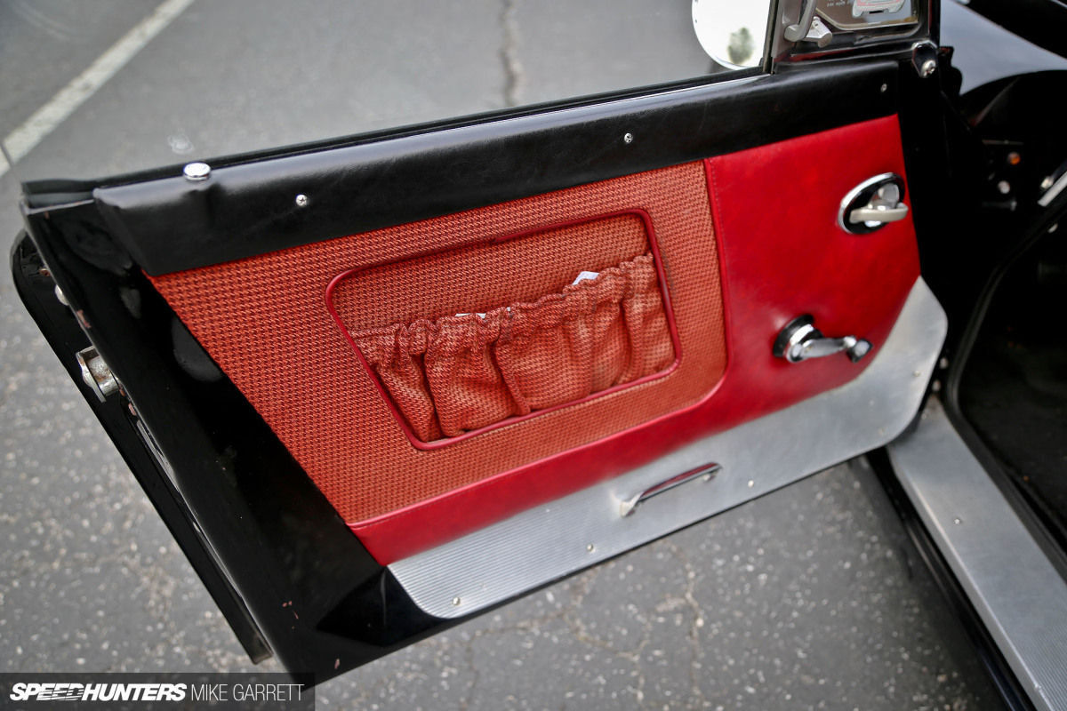 Z-Car-Garage-92 copy