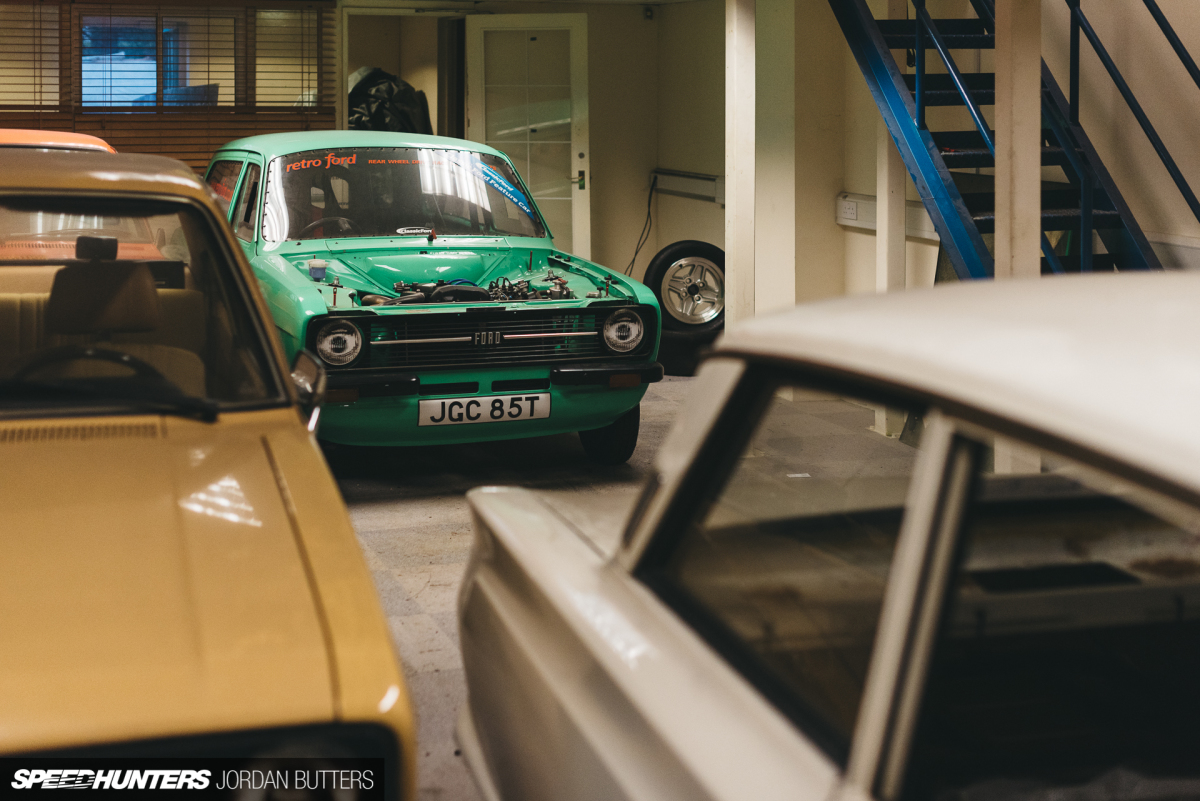 Weighting In The Wings: A Featherweight Estate