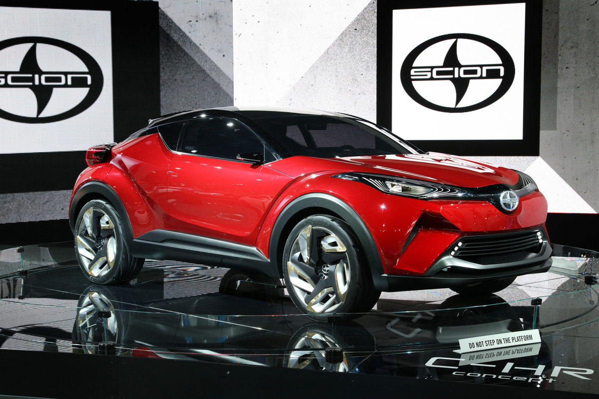 2016_NAIAS_Scion_Exhibit_BA1DEABA04B5FAEF98F655358BDAEBBA3C34CC4A