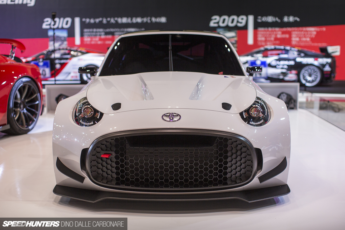 Toyota_TAS2016-09 2