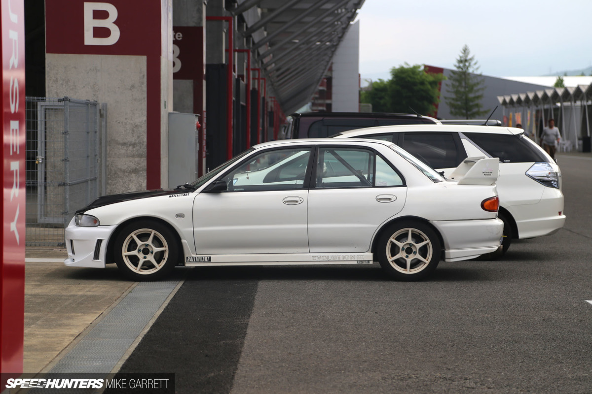 Fuji-Speedway-Parking-30