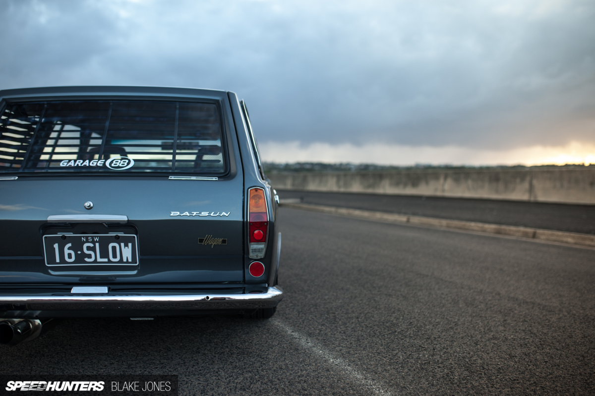 Datsun 1600 Wagon-8225