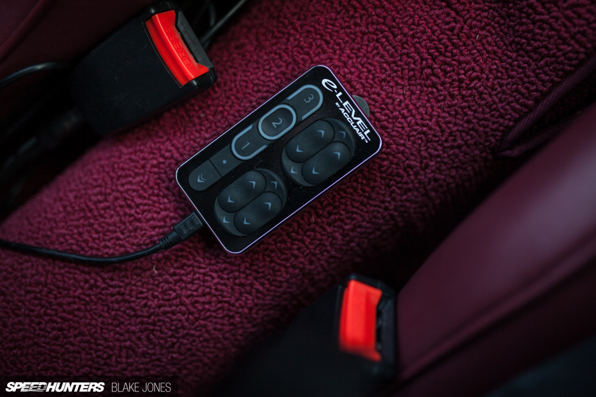 Datsun 1600 Wagon-8266