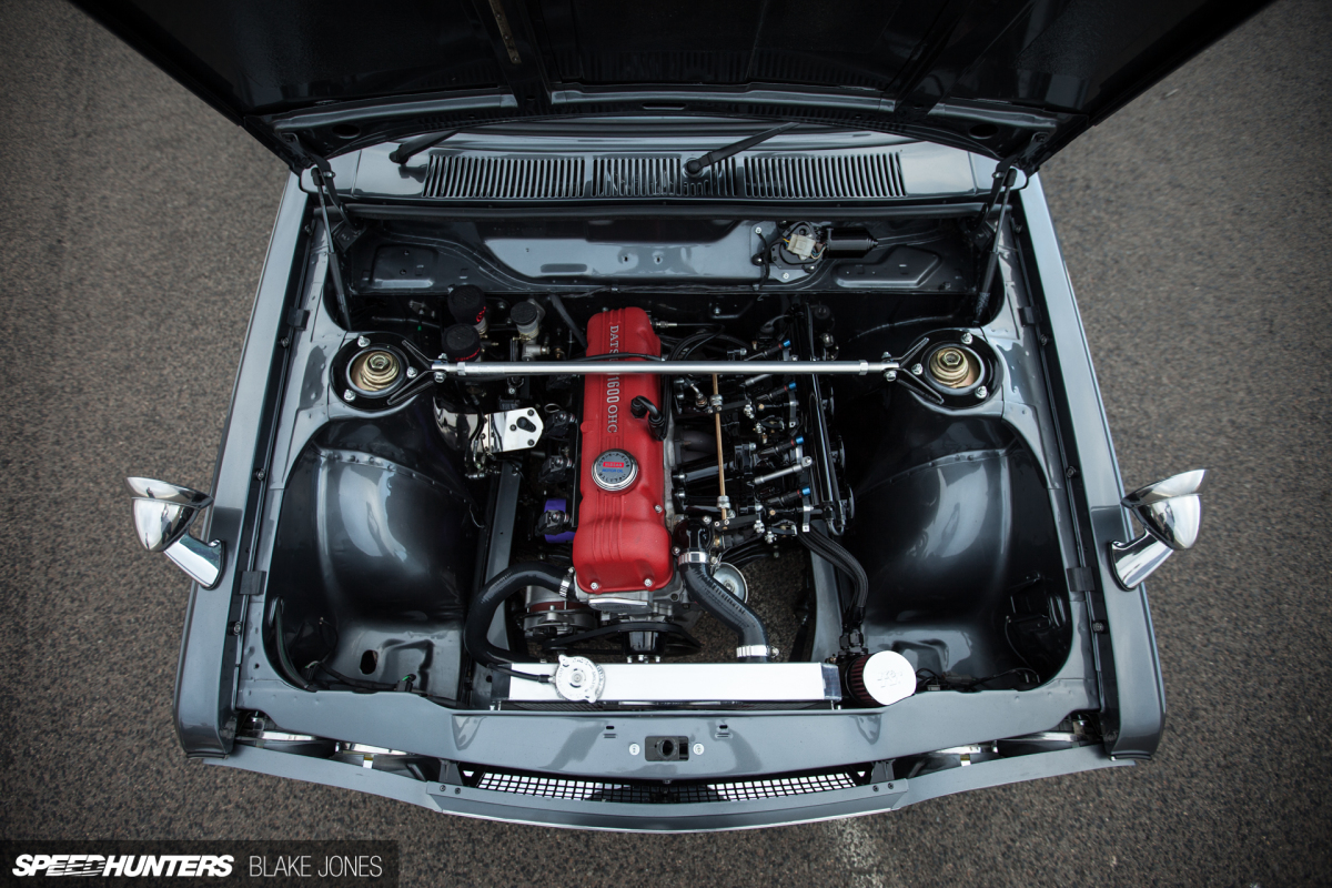 Datsun 1600 Wagon-8279