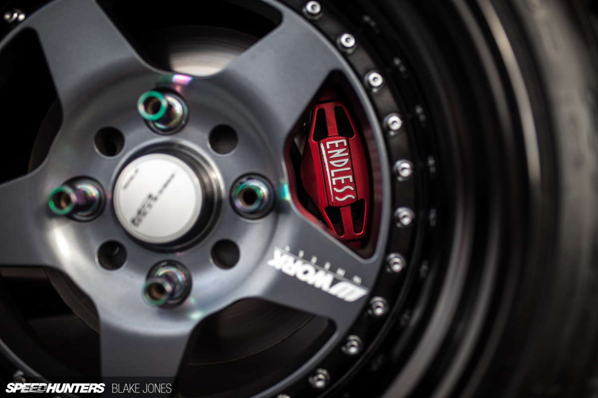 Datsun 1600 Wagon-8460