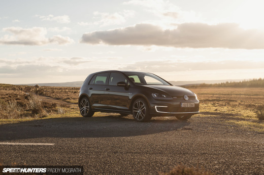 2016 Volkswagen GTE by Paddy&nbsp;McGrath-10