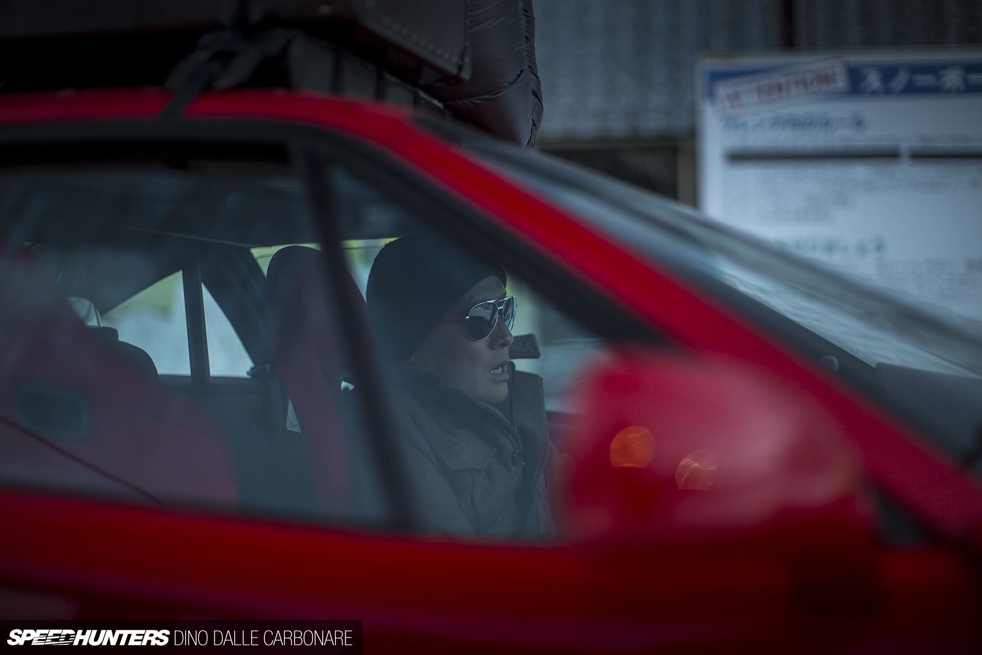 F40-Ski-RedBull-Dino-01