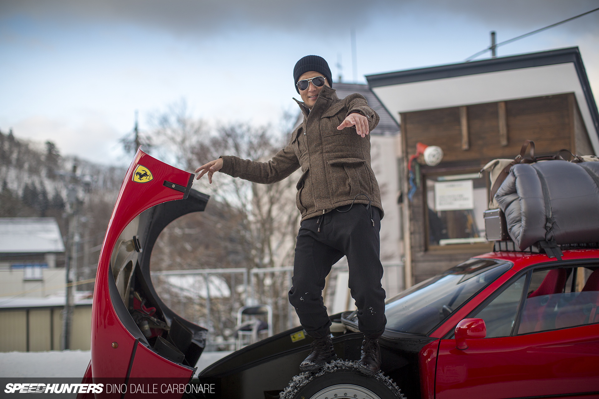 F40-Ski-RedBull-Dino-04