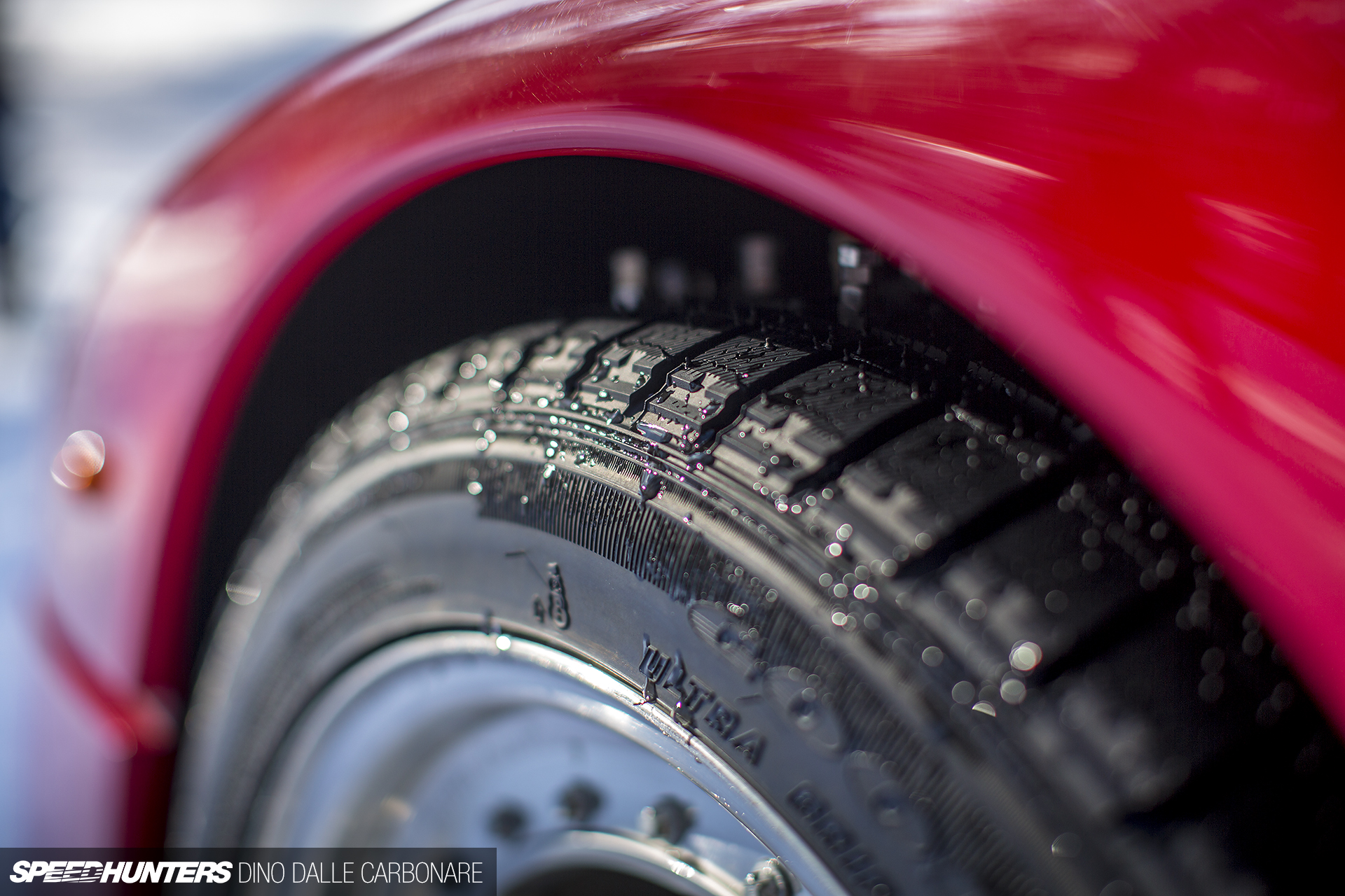 F40-Ski-RedBull-Dino-14