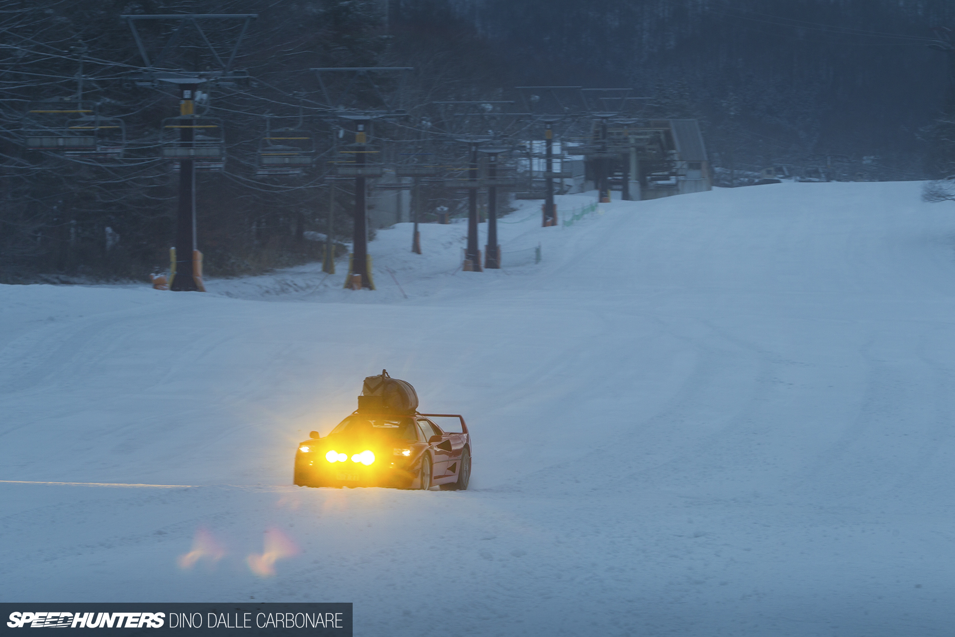 F40-Ski-RedBull-Dino-31