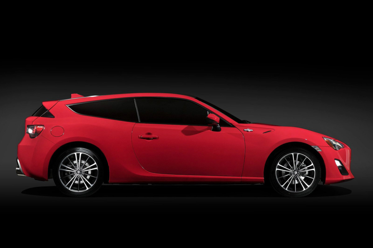 Two-Door Wagon: The Toyota 86 Shooting Brake Concept