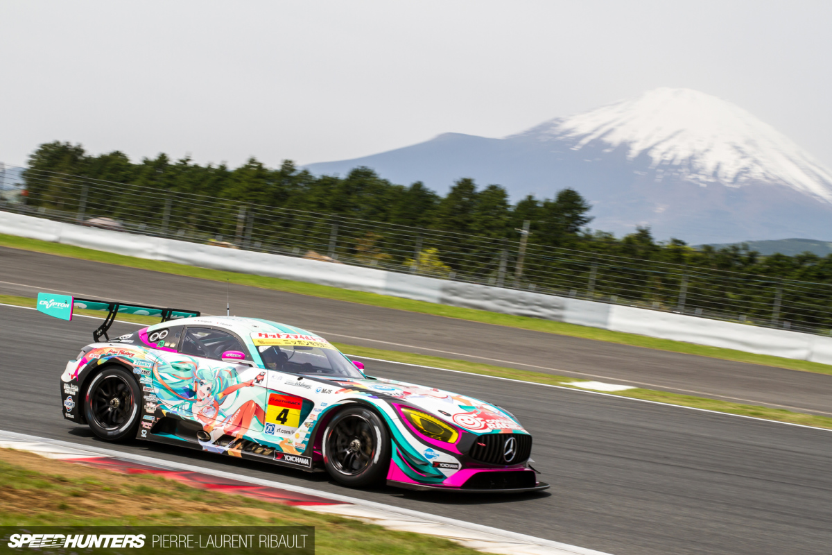 SH_Super_GT_Fuji_500km_2016-11