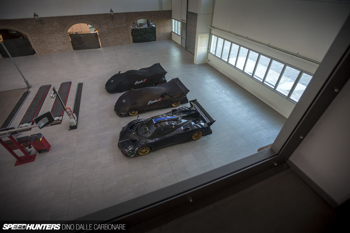 Pagani-New-HQ-14