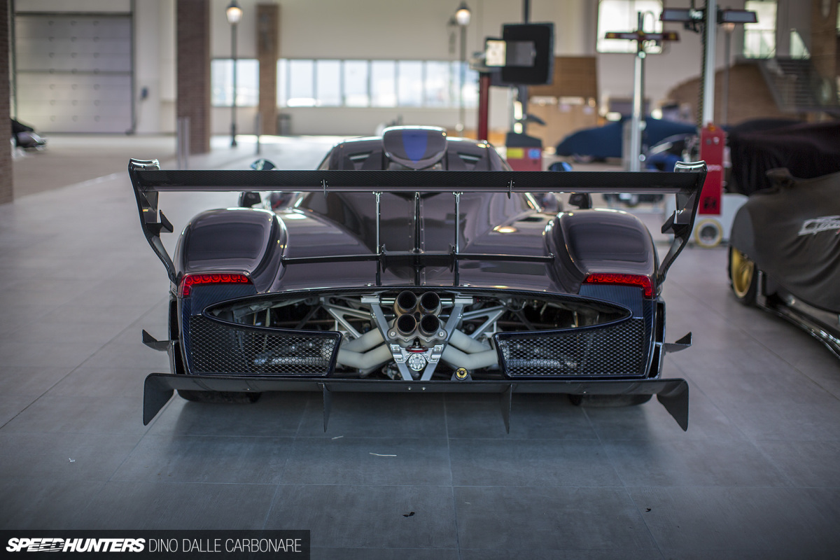 Pagani-New-HQ-37