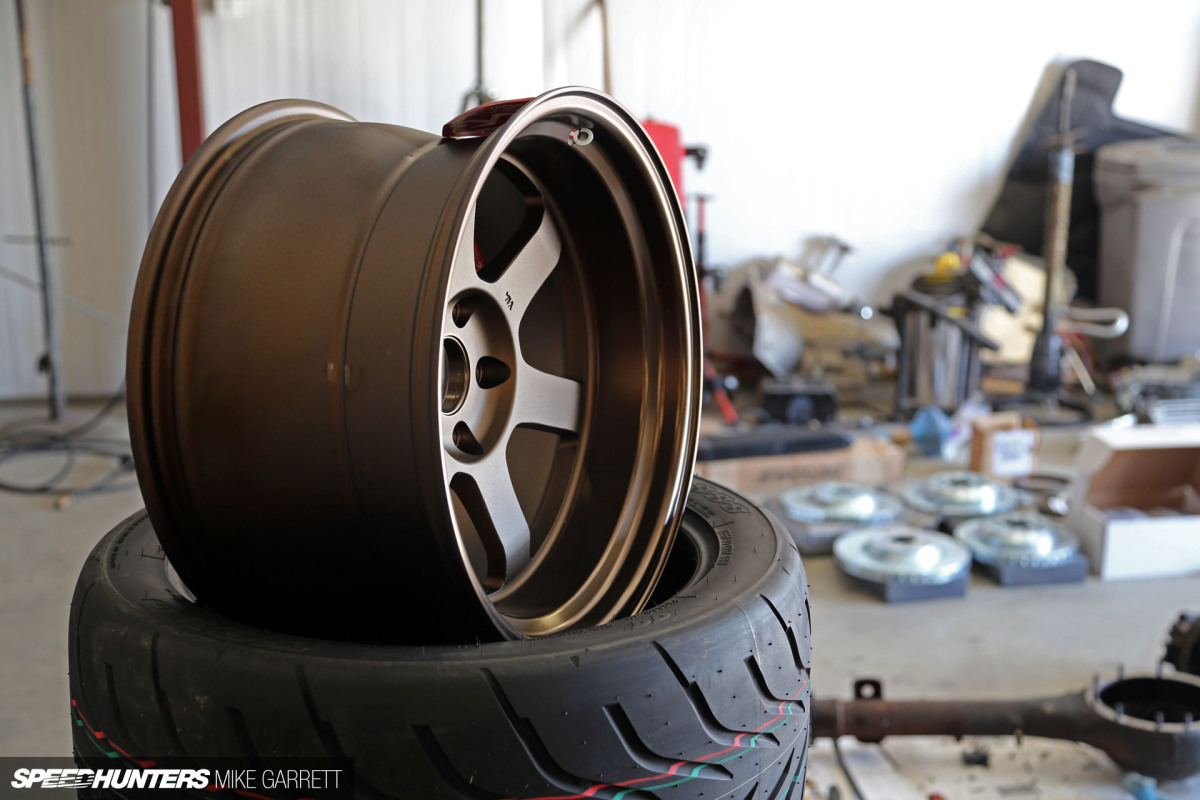 Project-Yankee-TE37V-Install-04