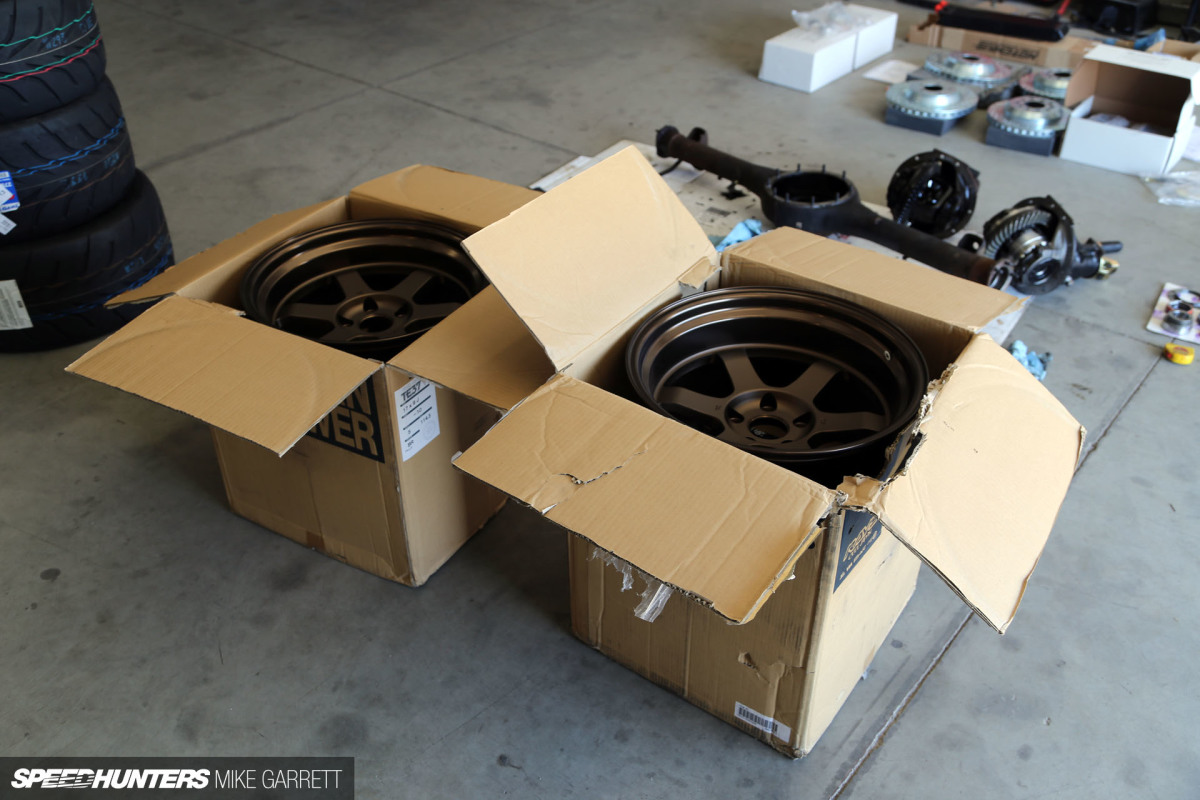 Project-Yankee-TE37V-Install-08