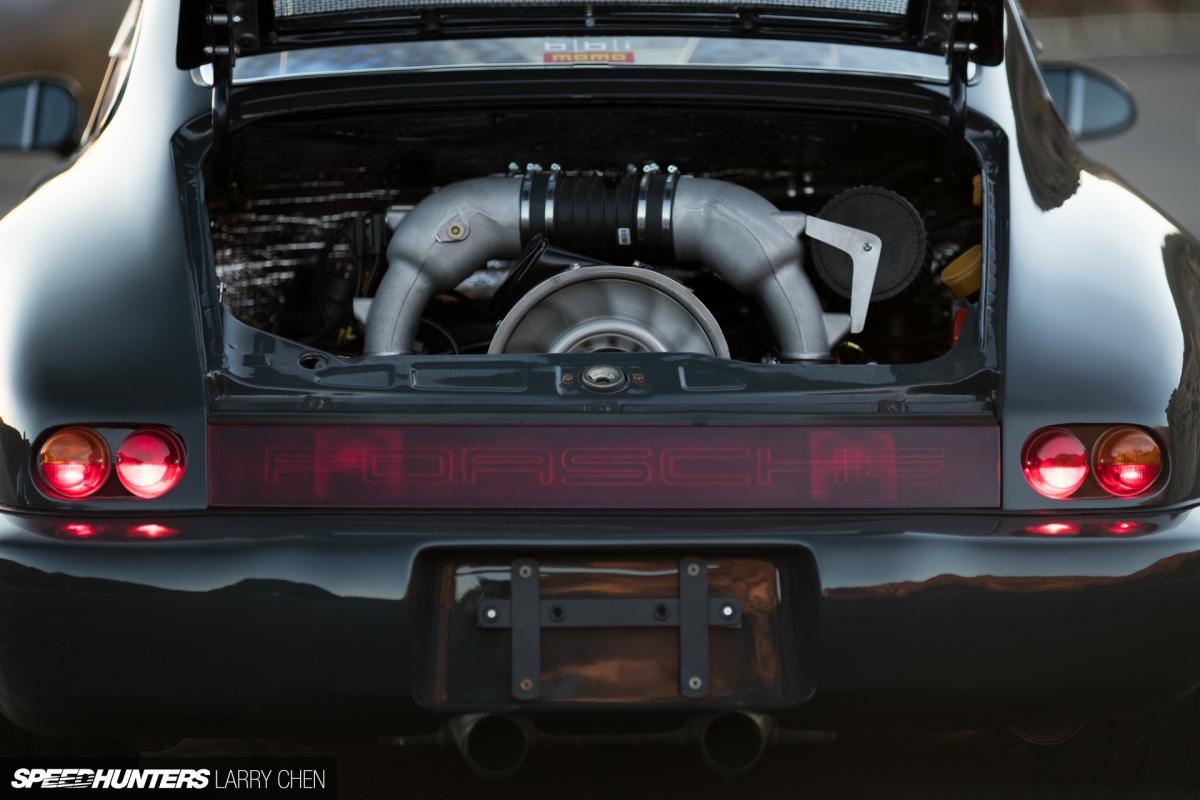 Larry_Chen_Speedhunters_Magnus_Walker_964-22