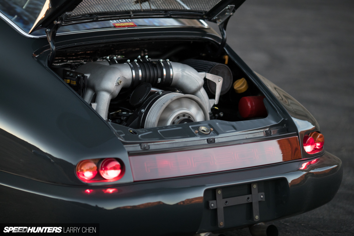 Larry_Chen_Speedhunters_Magnus_Walker_964-23