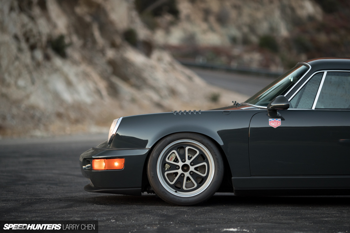 Larry_Chen_Speedhunters_Magnus_Walker_964-29