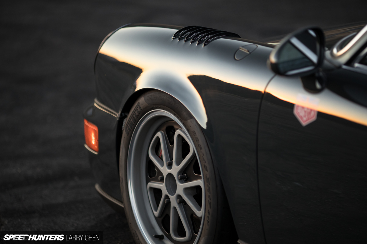 Larry_Chen_Speedhunters_Magnus_Walker_964-31