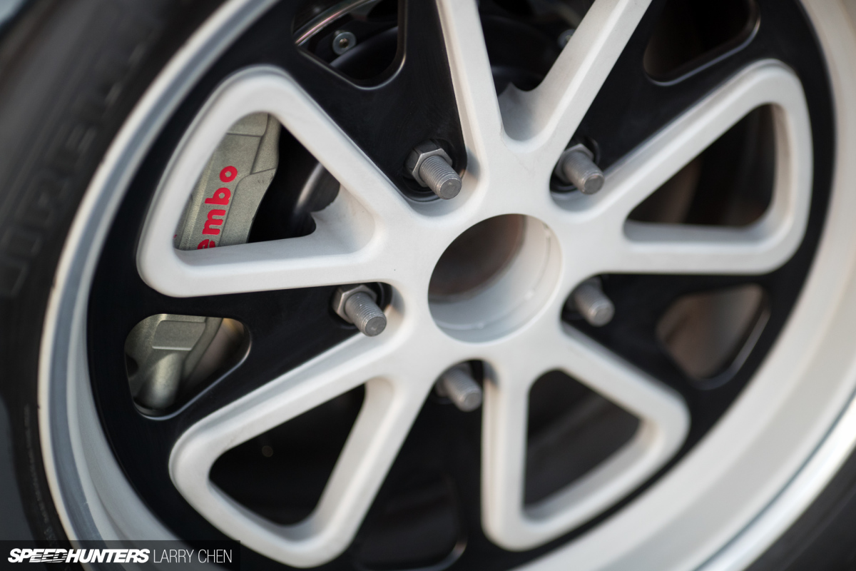 Larry_Chen_Speedhunters_Magnus_Walker_964-33