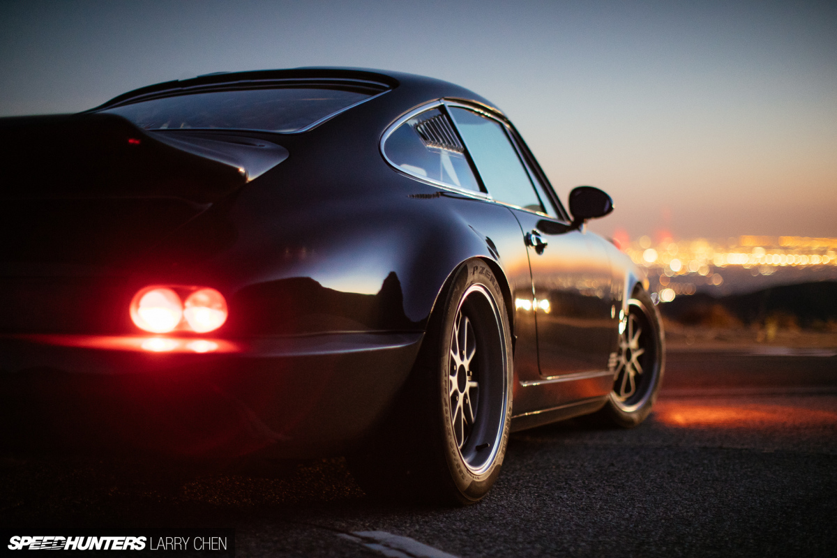 Larry_Chen_Speedhunters_Magnus_Walker_964-46