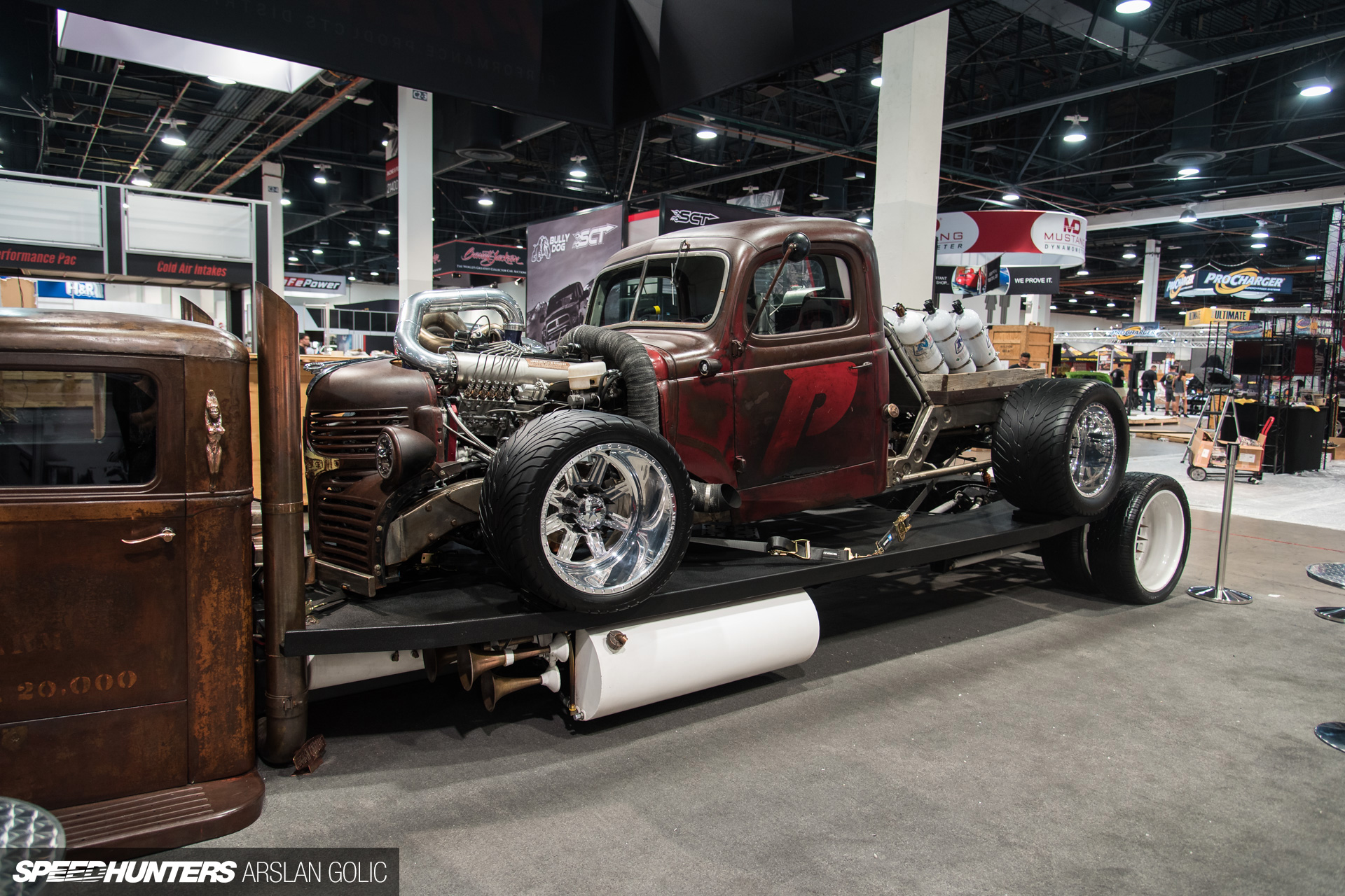 6-diamond-t-1938-sema-2016_arslan-golic_speedhunters