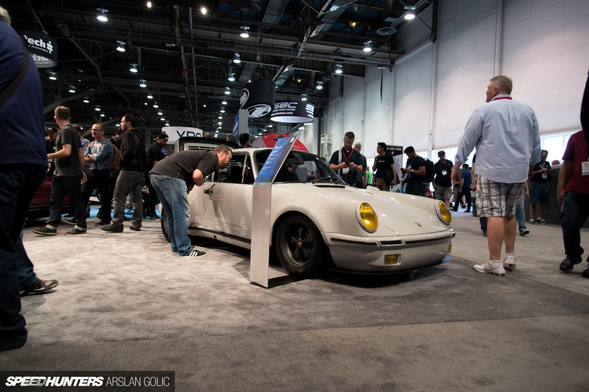 17-porsche-930-sema-2016_arslan-golic_speedhunters