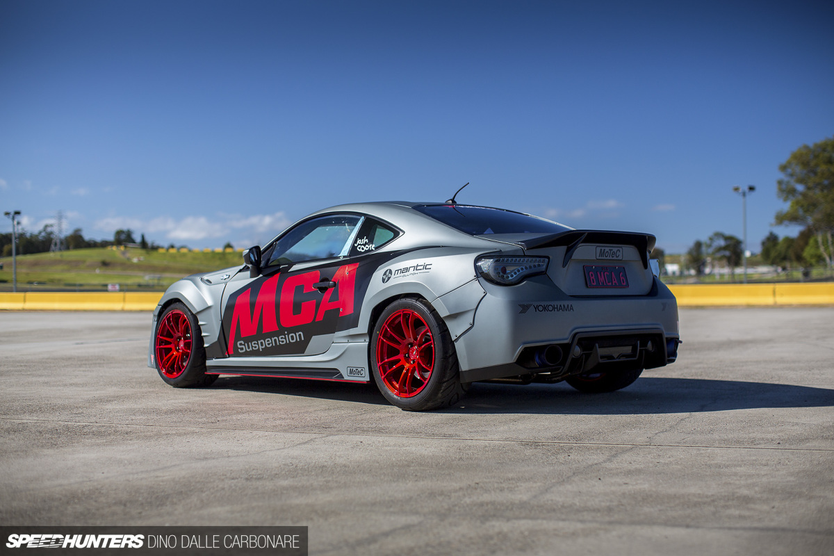 mca_vq_86_dino_dalle_carbonare_01