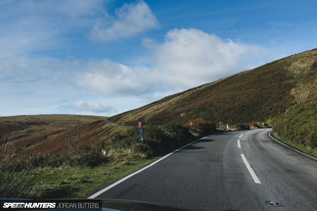 drivingroads-jordanbutters-speedhunters-22
