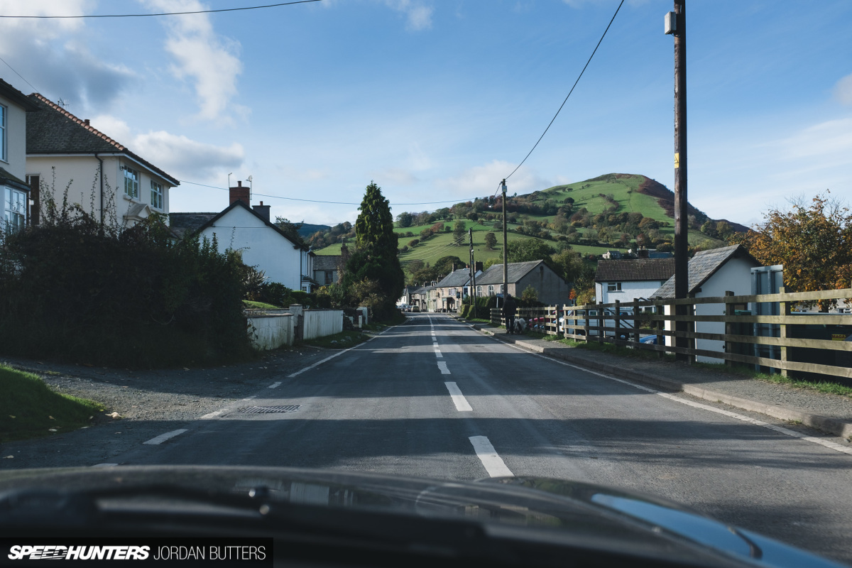 drivingroads-jordanbutters-speedhunters-10