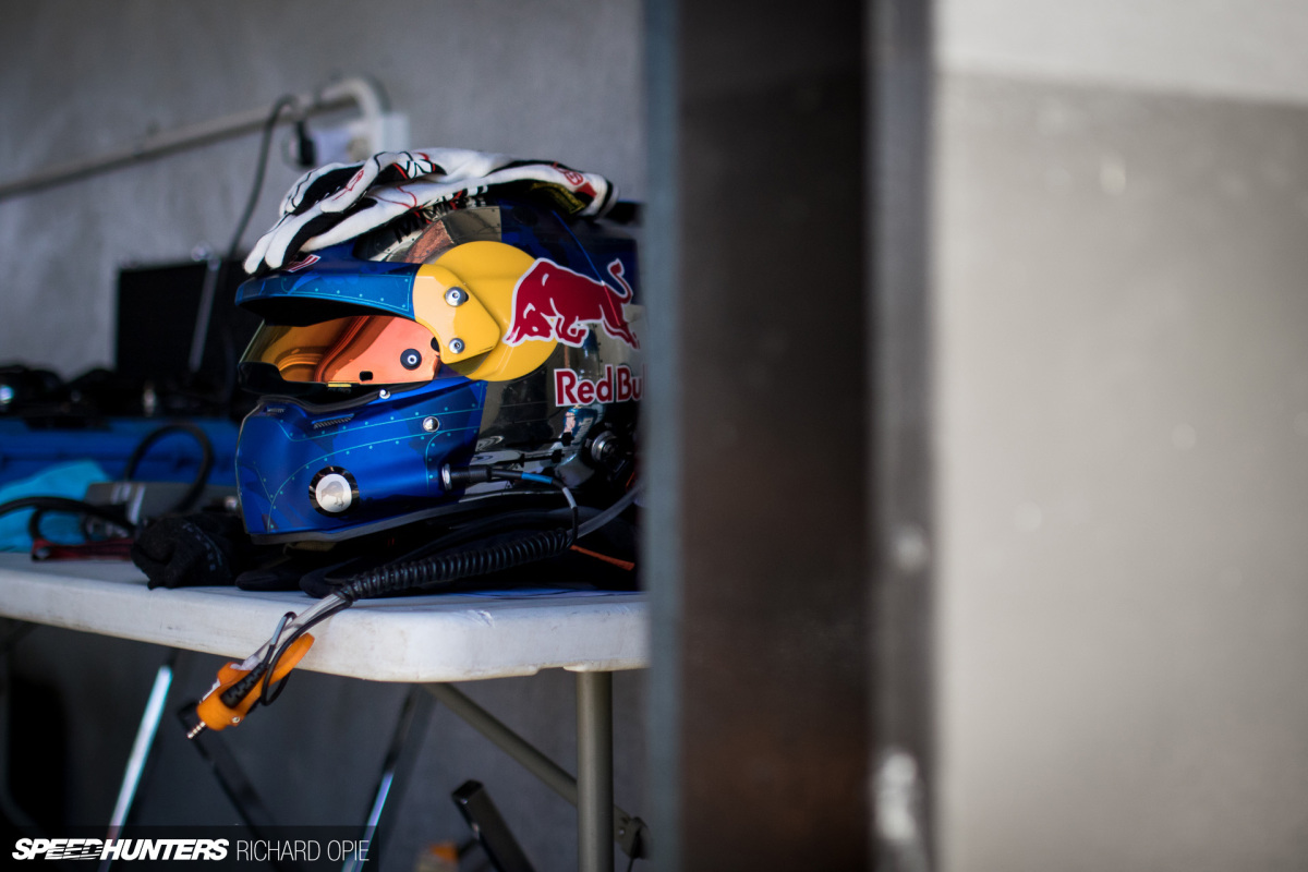 2016-Mad-Mike-McLaren-GT3-Hampton-Downs-101-Speedhunters-Richard-Opie (20)
