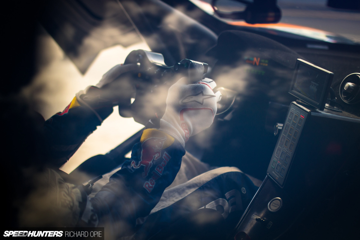 2016-Mad-Mike-McLaren-GT3-Hampton-Downs-101-Speedhunters-Richard-Opie (30)