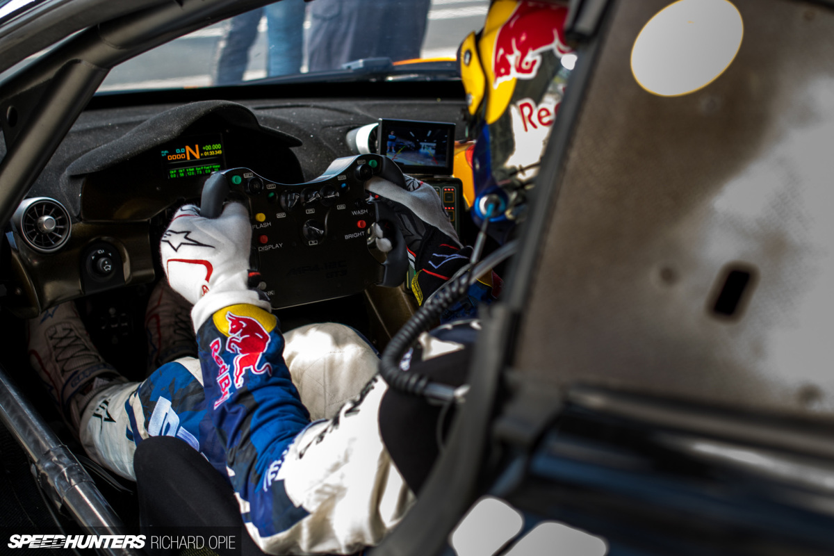 2016-Mad-Mike-McLaren-GT3-Hampton-Downs-101-Speedhunters-Richard-Opie (31)