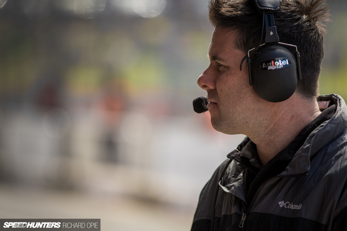 2016-Mad-Mike-McLaren-GT3-Hampton-Downs-101-Speedhunters-Richard-Opie (36)