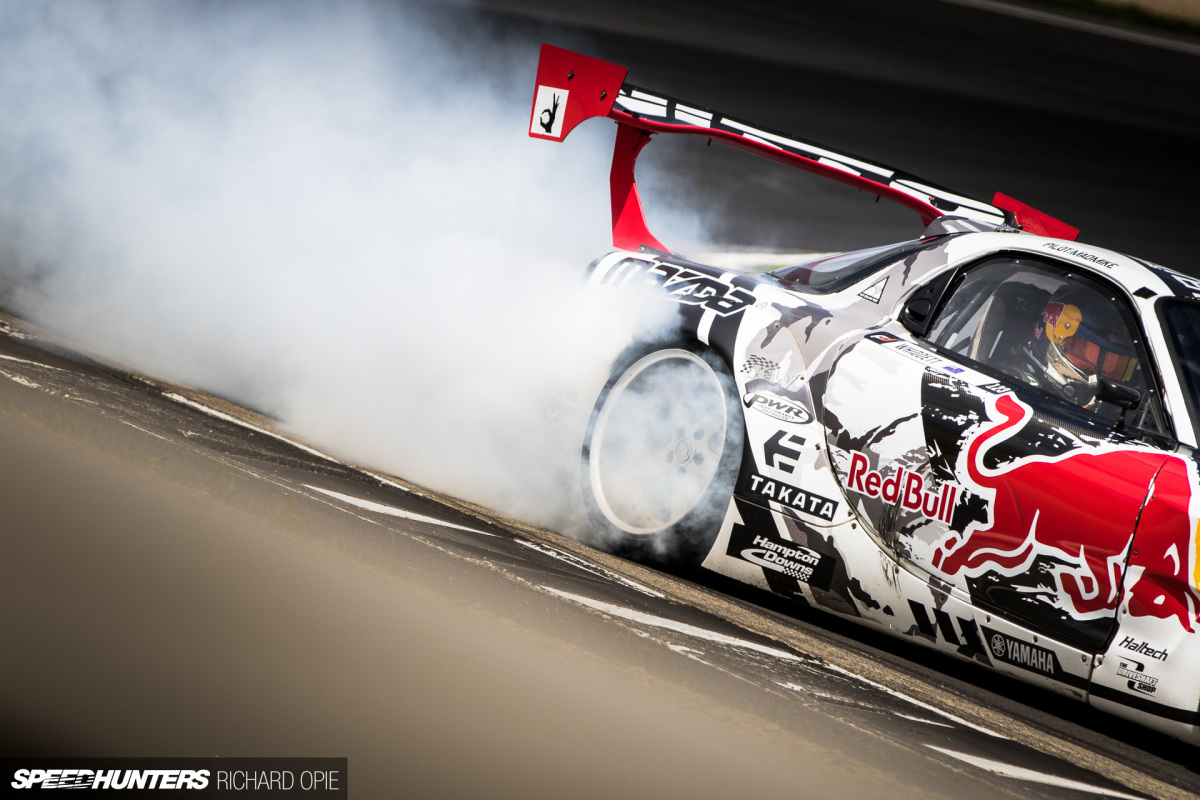 2016-Mad-Mike-McLaren-GT3-Hampton-Downs-101-Speedhunters-Richard-Opie (47)