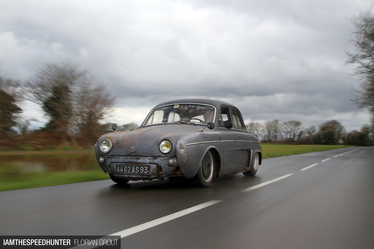 SH_IATS_RENAULT_DAUPHINE_F-GROUT-5041