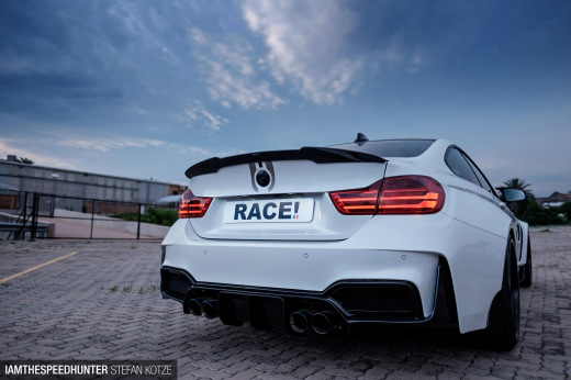 bmw-m4-gtrs4-stefan-kotze-speedhunters-007