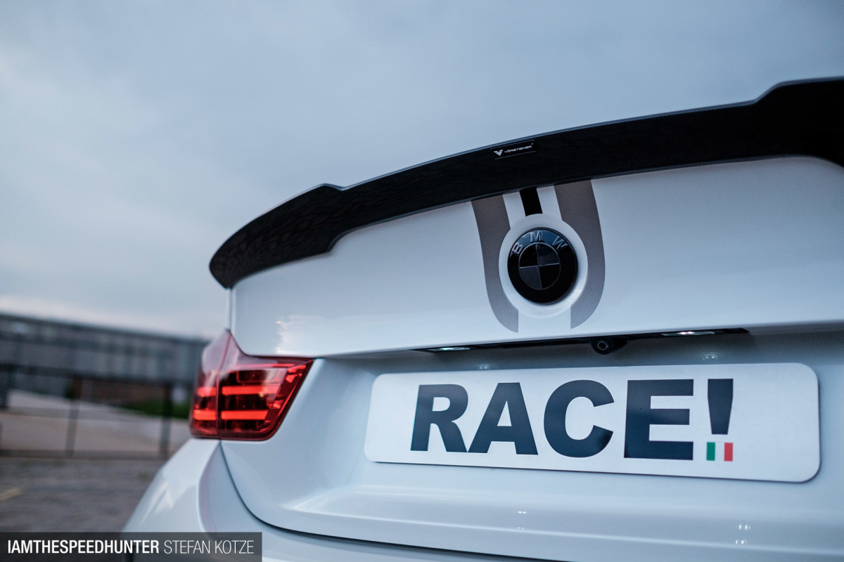 bmw-m4-gtrs4-stefan-kotze-speedhunters-008