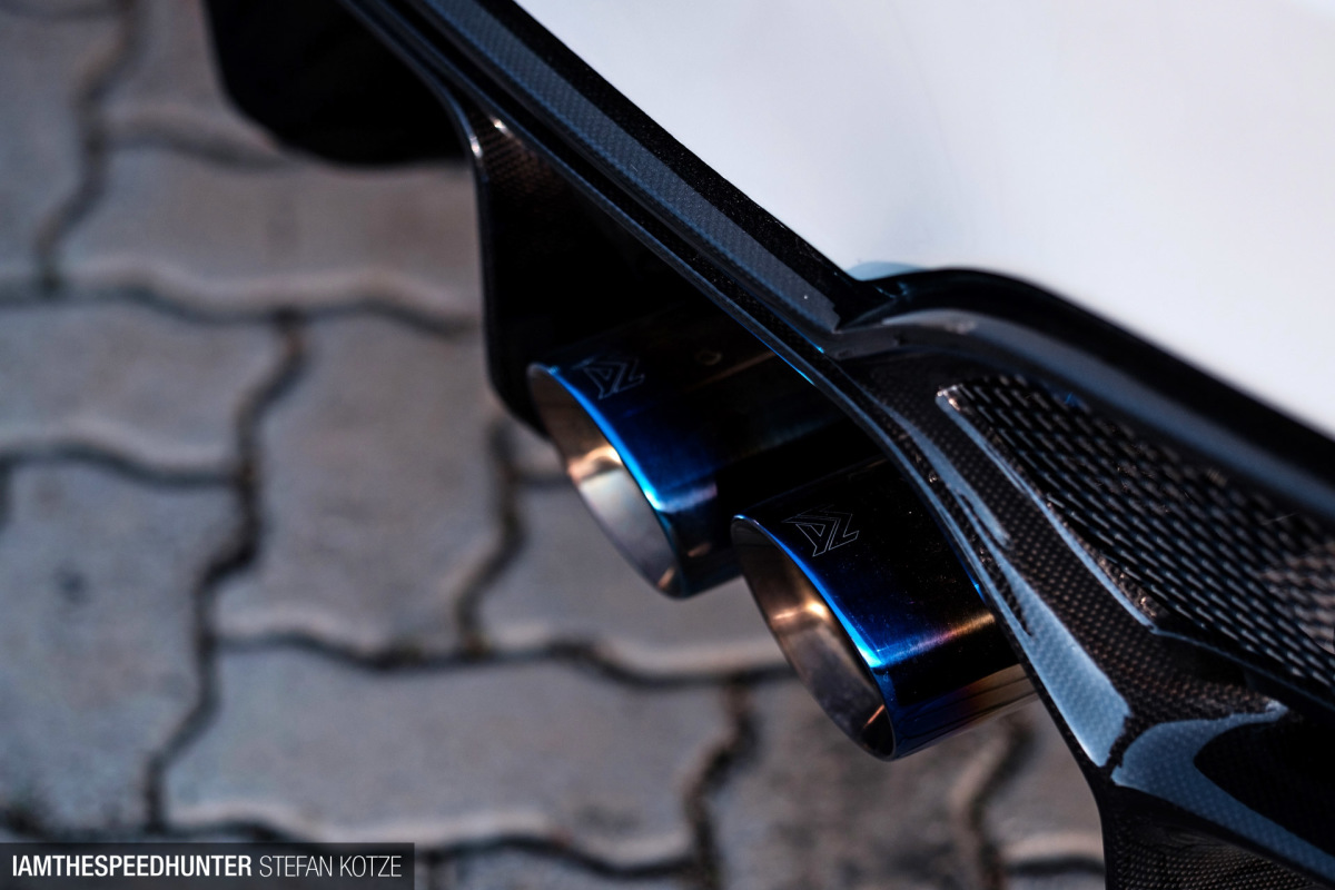 bmw-m4-gtrs4-stefan-kotze-speedhunters-010