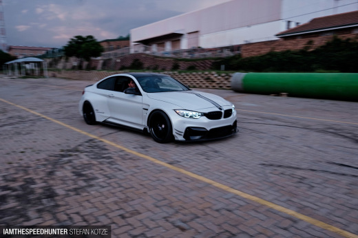 bmw-m4-gtrs4-stefan-kotze-speedhunters-020