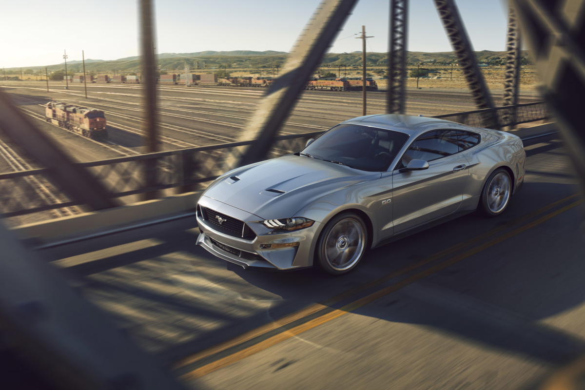 New Ford Mustang V8 GT
