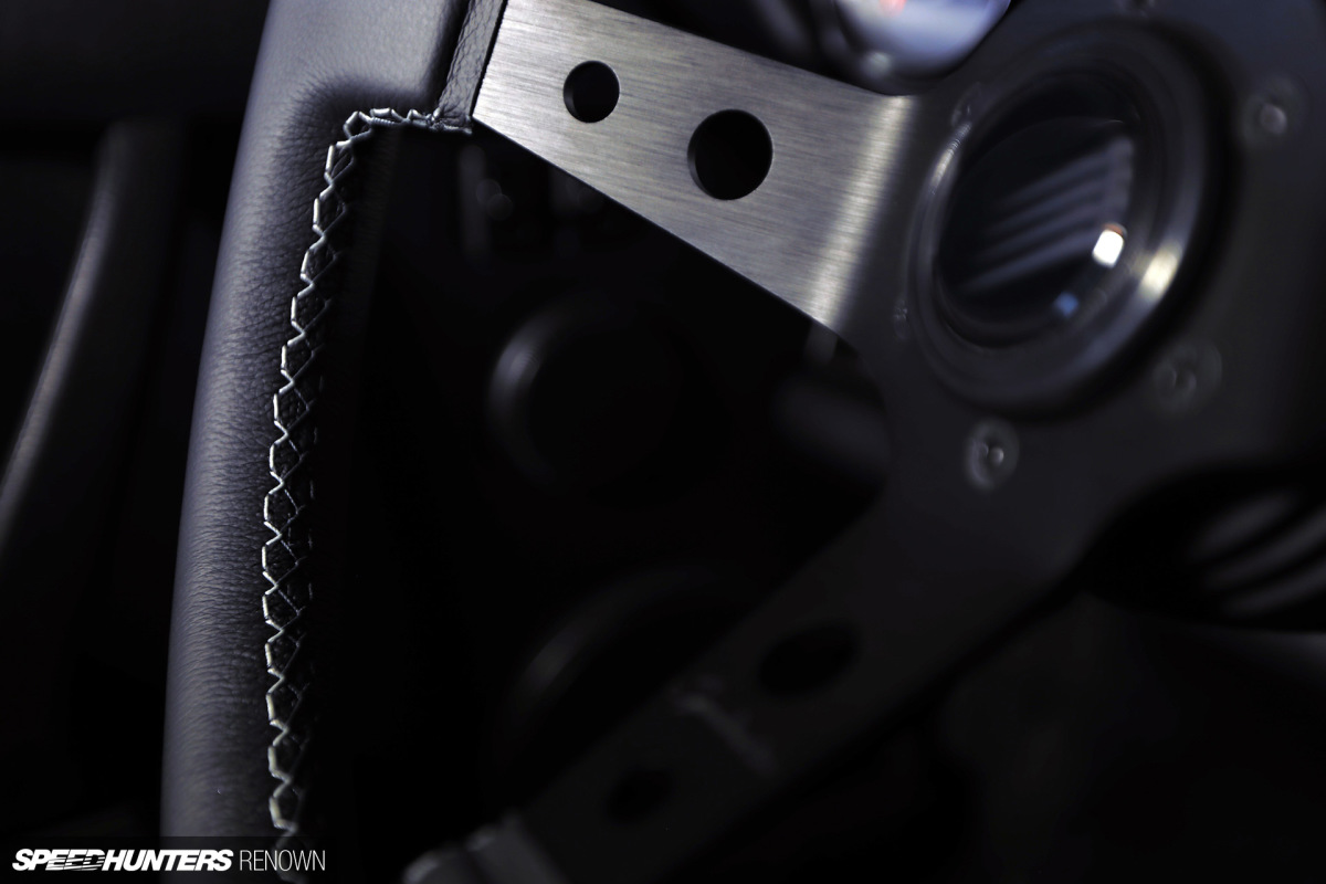 4-speedhunters_renown-steering-wheel-2017