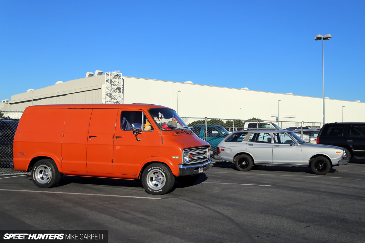 Cruise ‘N Swap: A Sunday Morning In Long Beach