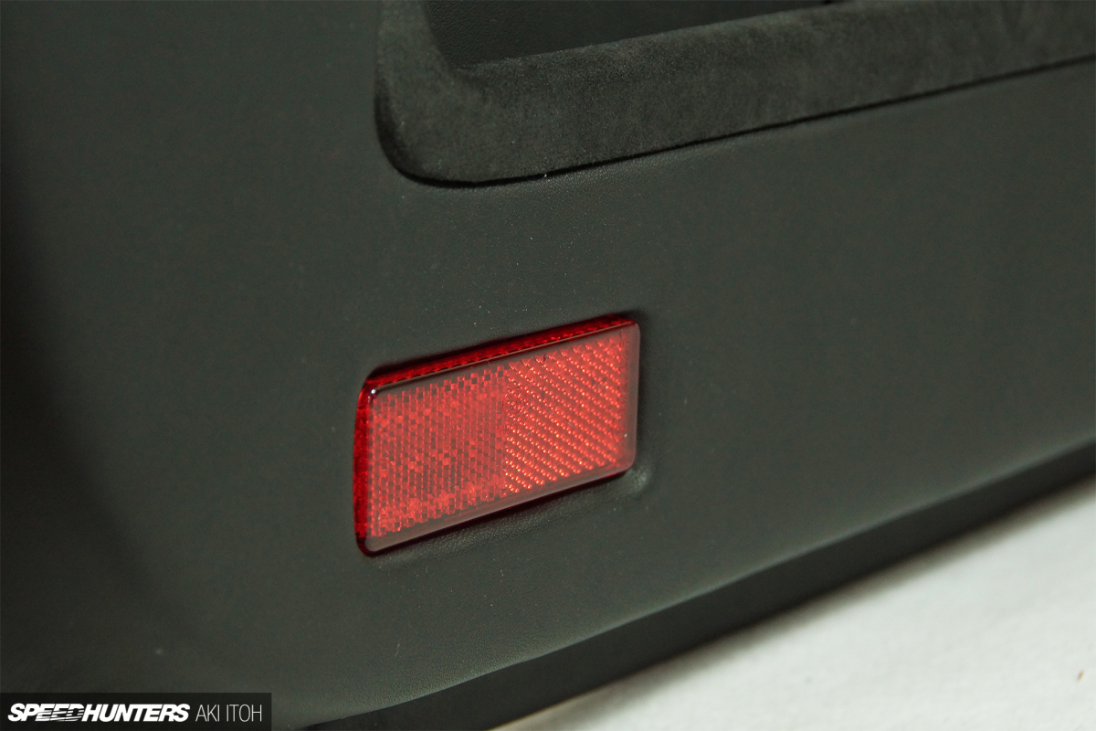 Photo16-reflectorDSC05259