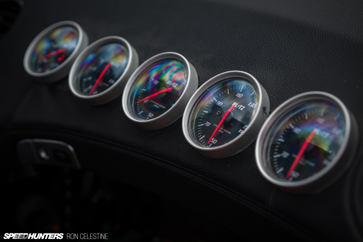 Speedhunters_Ron_Celestine_MB_SL500_5-1