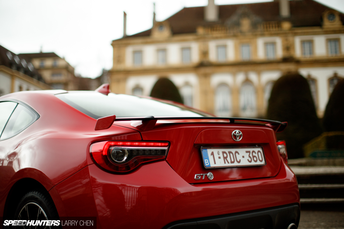 Larry_Chen_Speedhunters_Geneva_show_2017_toyota86_drive_33