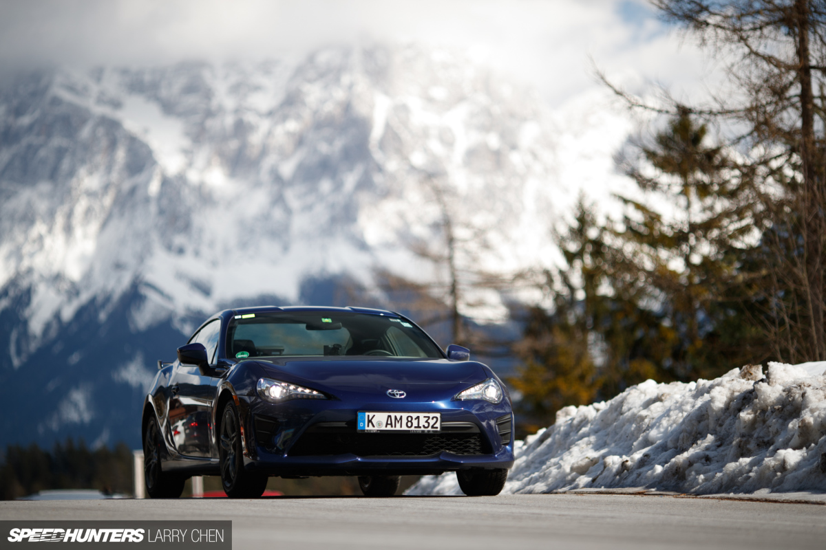 Larry_Chen_Speedhunters_Geneva_show_2017_toyota86_drive_53