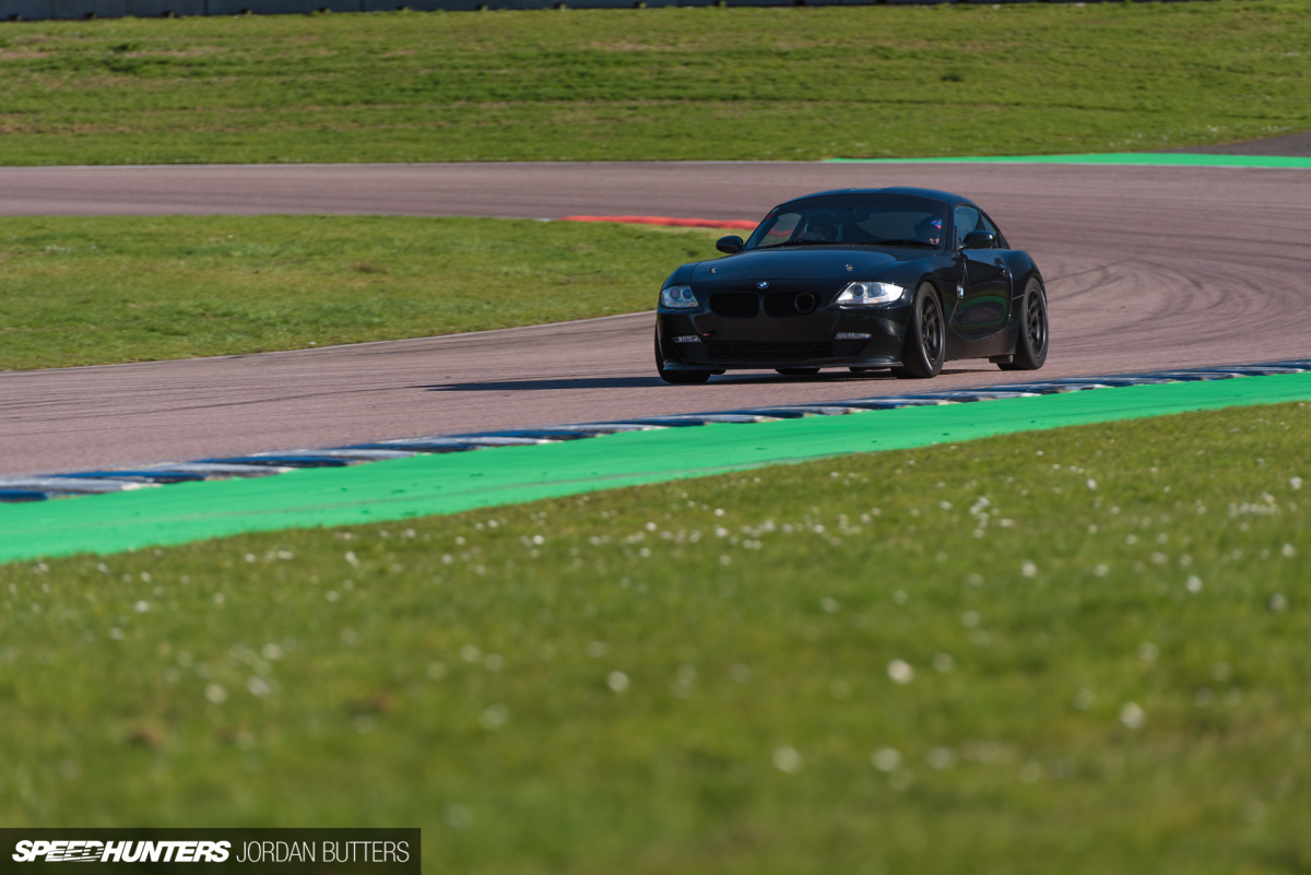 trackaddict-rockingham-2017-jordanbutters-speedhunters-54