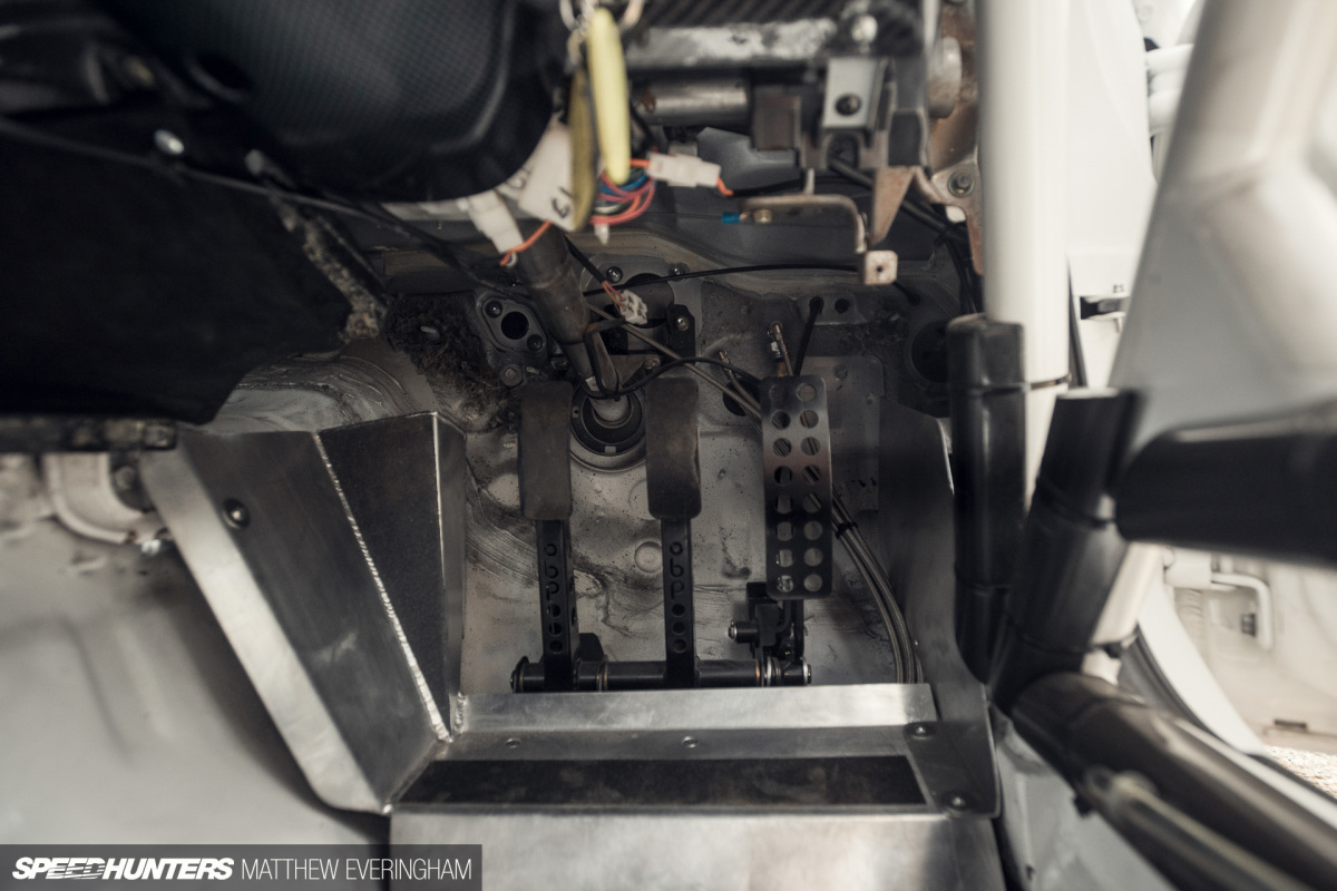 LFXX_RX7_MatthewEveringham_Speedhunters16